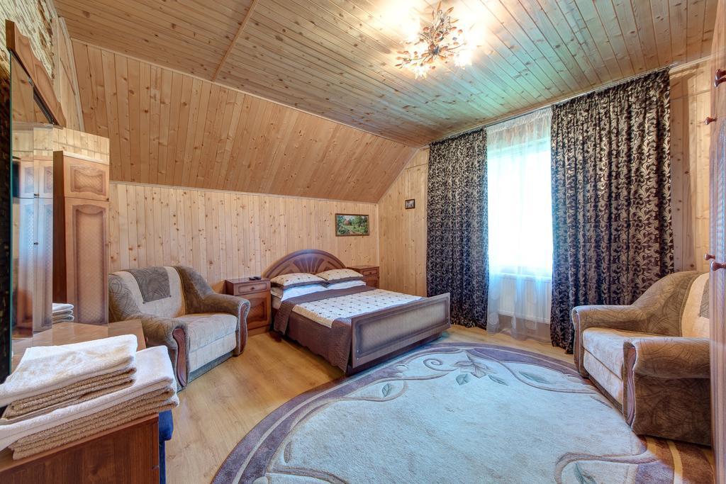 Guest House Velet Bukovel Dış mekan fotoğraf